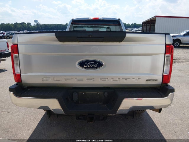 1FT7X2B60JEC83950 Ford F-250 Lariat/xl/xlt