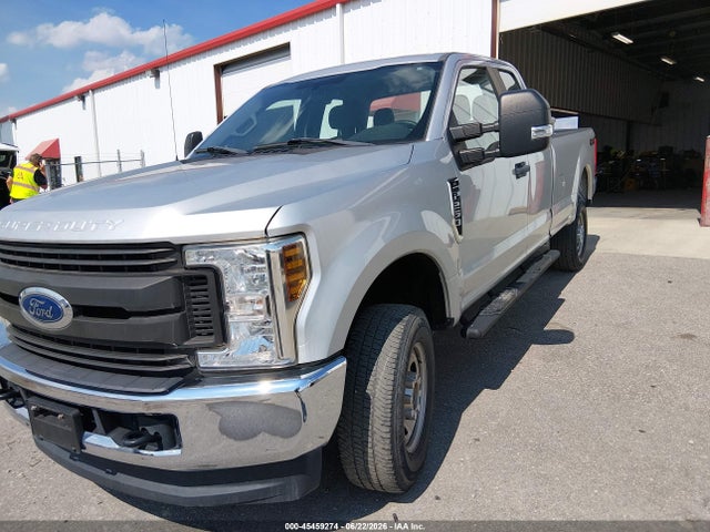 1FT7X2B60JEC83950 Ford F-250 Lariat/xl/xlt