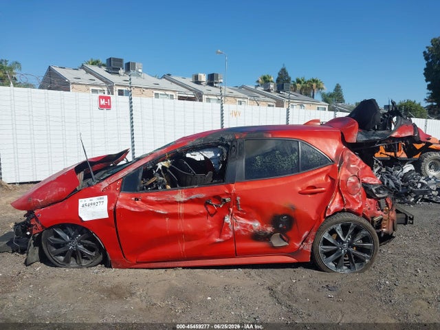 Toyota Corolla Xse 2023 JTNC4MBE5P3195776 Image 13