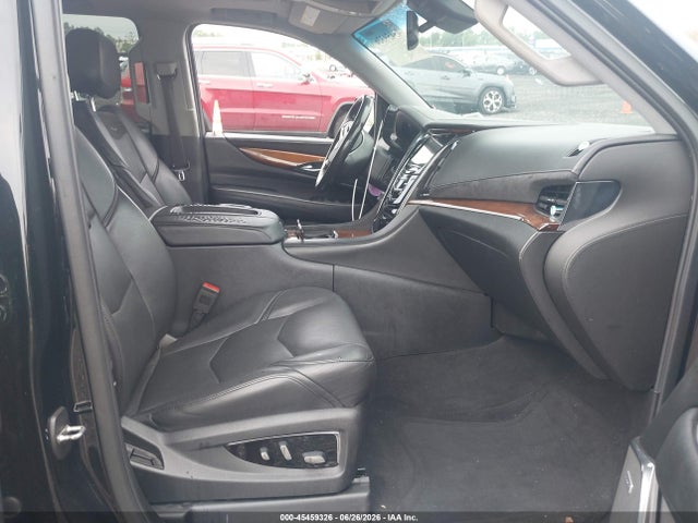 45459326 :رقم المزاد ، 1GYS4BKJ9GR367607 vin ، 2016 Cadillac Escalade Luxury Collection مزاد بيع