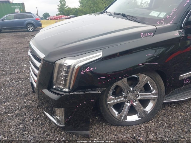 45459326 :رقم المزاد ، 1GYS4BKJ9GR367607 vin ، 2016 Cadillac Escalade Luxury Collection مزاد بيع
