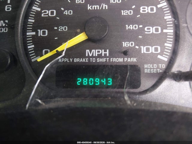 Продаж на аукціоні авто 2000 Chevrolet Silverado 1500, vin: 1GCEC14WXYZ170066, номер лоту: 45459340