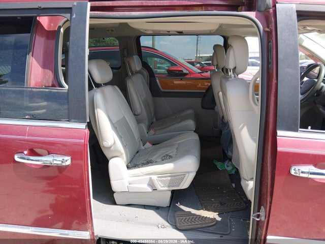45459354 :رقم المزاد ، 2A4RR7DX2AR403976 vin ، 2010 Chrysler Town & Country New Limited مزاد بيع