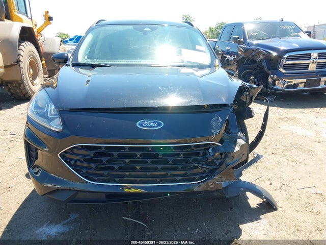 2022 Ford Escape Se მანქანა იყიდება აუქციონზე, vin: 1FMCU0G61NUA27926, აუქციონის ნომერი: 45459391