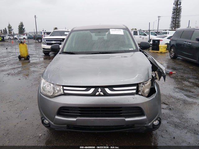 Mitsubishi Outlander Es 2014 JA4AD2A32EZ007364 Image 13