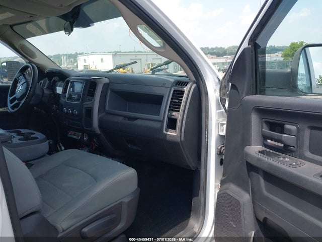 RAM 2500 Tradesman 2014 3C6TR5CT9EG118564 Image 5