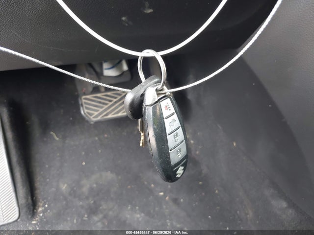 Продаж на аукціоні авто 2013 Suzuki Kizashi Se, vin: JS2RE9A35D6100044, номер лоту: 45459447