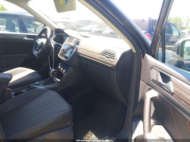 Продаж на аукціоні авто 2024 Volkswagen Tiguan 2.0t Wolfsburg Edition, vin: 3VVAB7AX8RM229136, номер лоту: 45459449