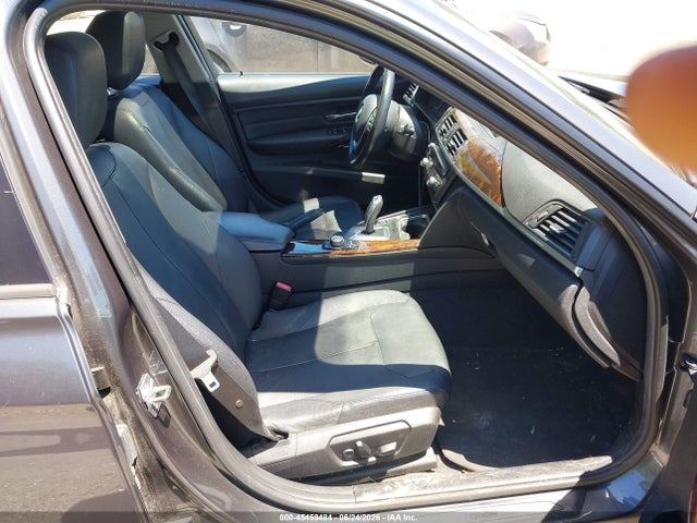 45459484 :رقم المزاد ، WBA3B3C55FF547509 vin ، 2015 Bmw 328i Xdrive مزاد بيع