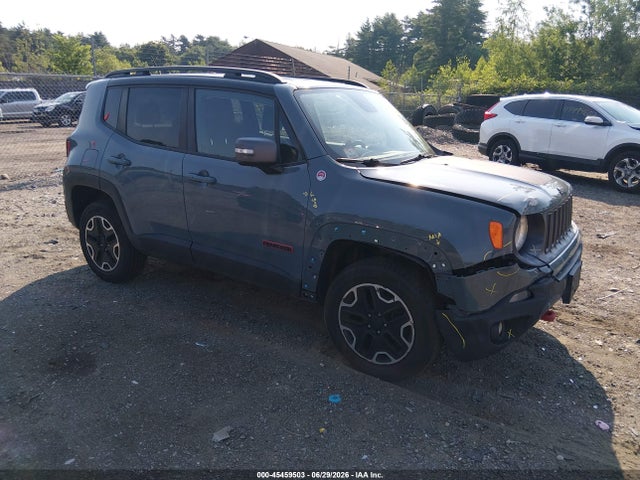 2017 Jeep Renegade Trailhawk მანქანა იყიდება აუქციონზე, vin: ZACCJBCB4HPE93688, აუქციონის ნომერი: 45459503