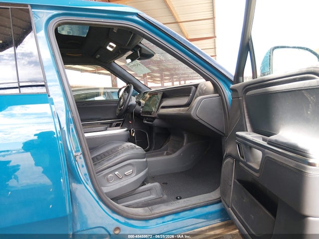 Продажа на аукционе авто 2023 Rivian R1t Adventure Quad Motor Large Pack, vin: 7FCTGAAA3PN018022, номер лота: 45459572
