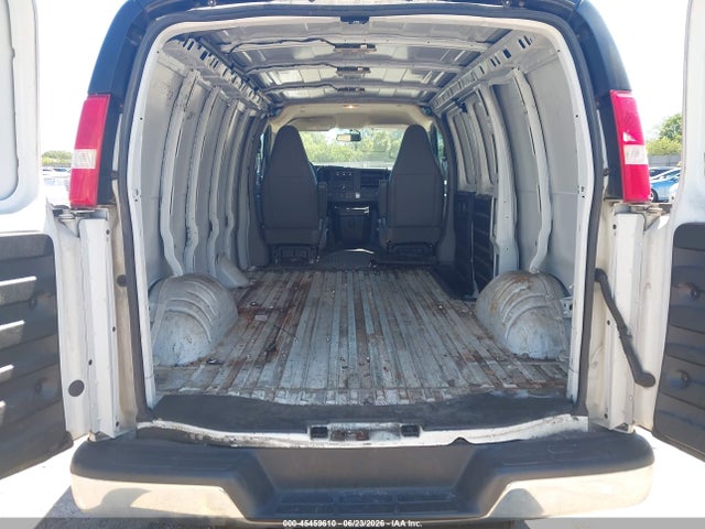 Chevrolet Express 2500 Work Van 2018 1GCWGAFG8J1340444 Image 19