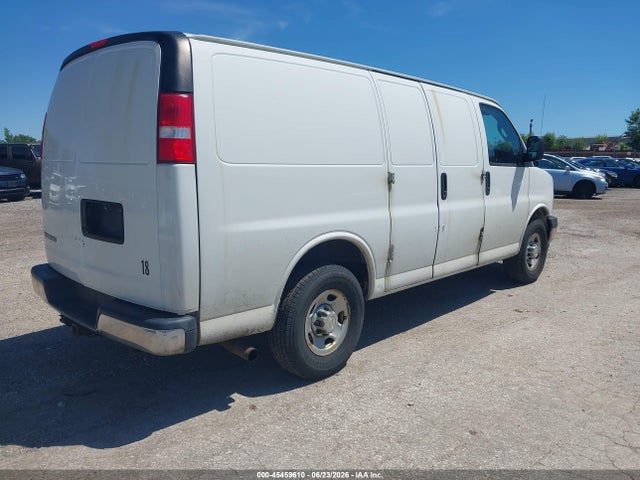 Chevrolet Express 2500 Work Van 2018 1GCWGAFG8J1340444 Image 4