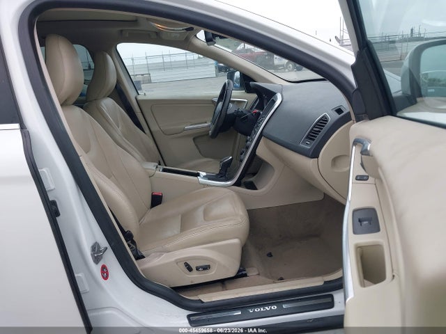 Volvo Xc60 T5 Premier 2015 YV426MDB7F2623748 Image 5