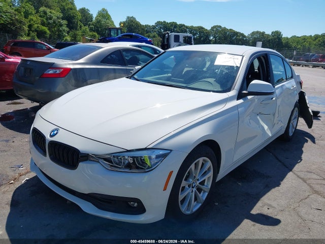 2018 Bmw 320i Xdrive მანქანა იყიდება აუქციონზე, vin: WBA8E5G55JNV02930, აუქციონის ნომერი: 45459688