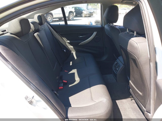 2018 Bmw 320i Xdrive მანქანა იყიდება აუქციონზე, vin: WBA8E5G55JNV02930, აუქციონის ნომერი: 45459688