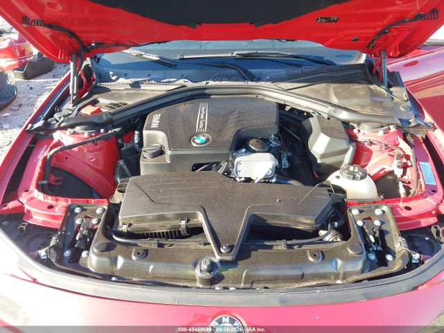 45459699 :رقم المزاد ، WBA8E1G57GNT36010 vin ، 2016 Bmw 320i مزاد بيع