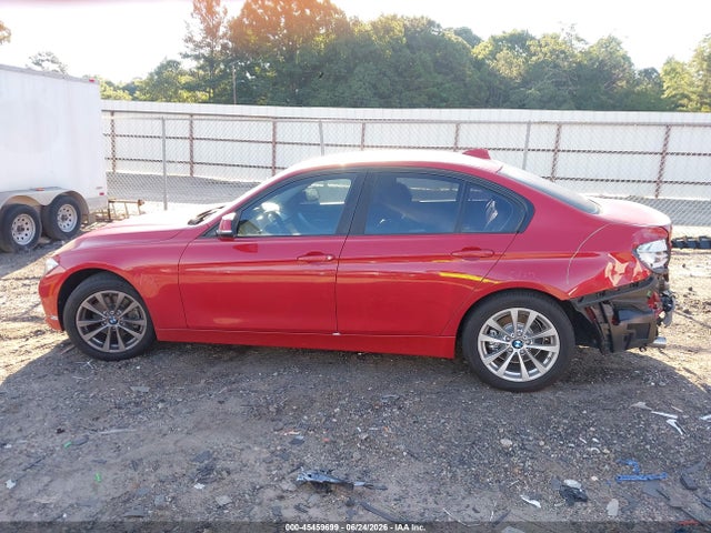 45459699 :رقم المزاد ، WBA8E1G57GNT36010 vin ، 2016 Bmw 320i مزاد بيع