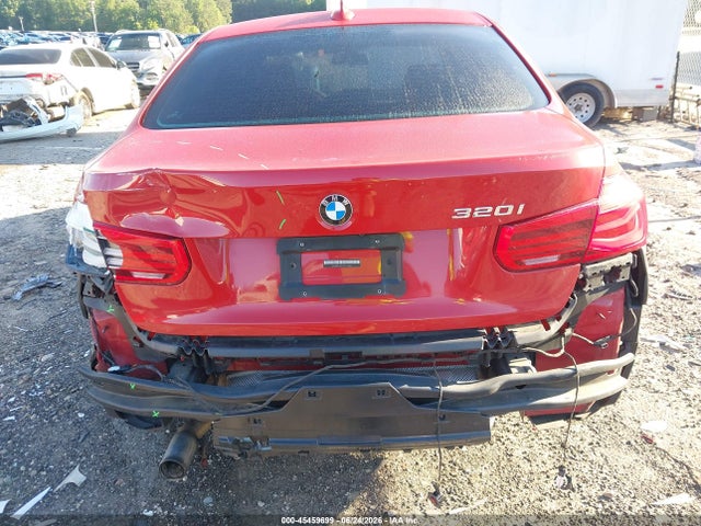 45459699 :رقم المزاد ، WBA8E1G57GNT36010 vin ، 2016 Bmw 320i مزاد بيع