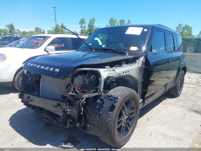 SALEJ7EX0S2357096 Land Rover Defender 110 P300