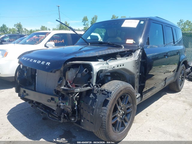 SALEJ7EX0S2357096 Land Rover Defender 110 P300