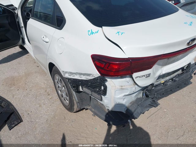 KIA FORTE FE 2021 3KPF24AD2ME285133 Image 18