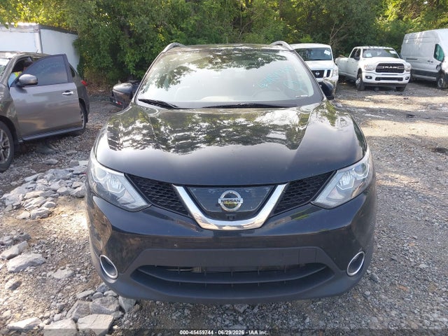 45459744 :رقم المزاد ، JN1BJ1CP3HW015916 vin ، 2017 Nissan Rogue Sport Sl مزاد بيع