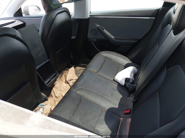 5YJ3E1EA3TF126588 Tesla Model 3 Premium Rear-wheel Drive/rear-wheel Drive