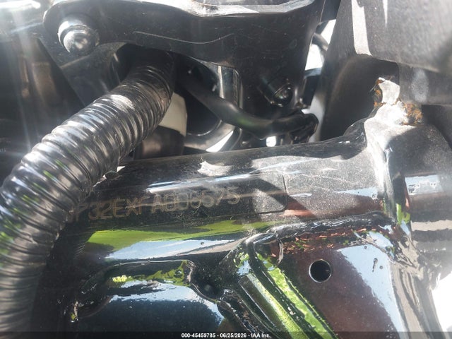 2015 Yamaha Xvs1300 Ct/ctb მანქანა იყიდება აუქციონზე, vin: JYAVP32EXFA006575, აუქციონის ნომერი: 45459785