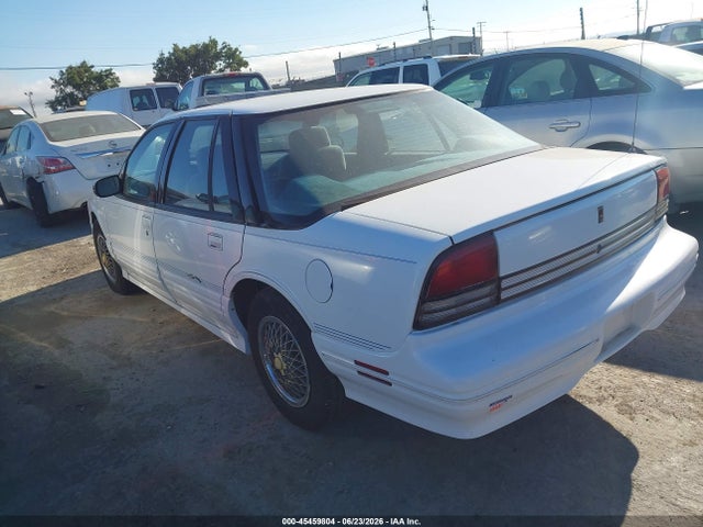 45459804 :رقم المزاد ، 1G3WH52M1TF338427 vin ، 1996 Oldsmobile Cutlass Supreme Sl مزاد بيع