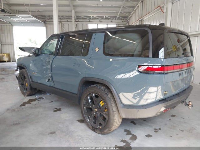 2025 Rivian R1s მანქანა იყიდება აუქციონზე, vin: 7PDSGCBP9SN060728, აუქციონის ნომერი: 45459825