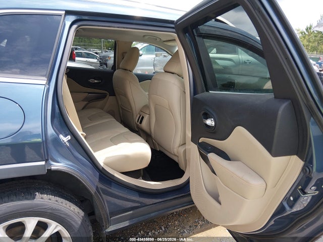 1C4PJLCB2KD474019 Jeep Cherokee Latitude Fwd