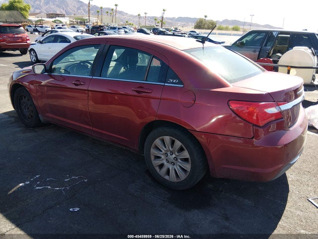 Chrysler 200 LX 2014 1C3CCBAB2EN230816 Image 3