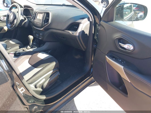 Jeep Cherokee Latitude 4x4 2018 1C4PJMCB9JD559251 Image 5