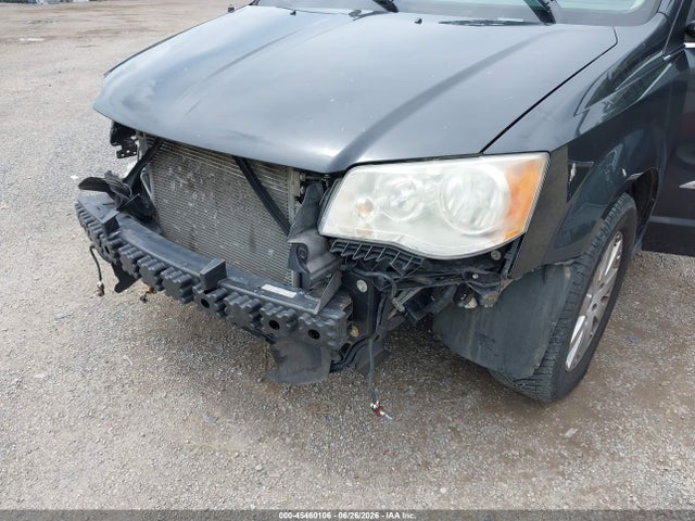 45460106 :رقم المزاد ، 2A4RR8DG2BR633735 vin ، 2011 Chrysler Town & Country Touring-l مزاد بيع