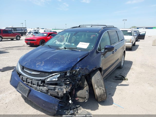 2020 Chrysler Voyager Lx მანქანა იყიდება აუქციონზე, vin: 2C4RC1CG0LR210914, აუქციონის ნომერი: 45460132