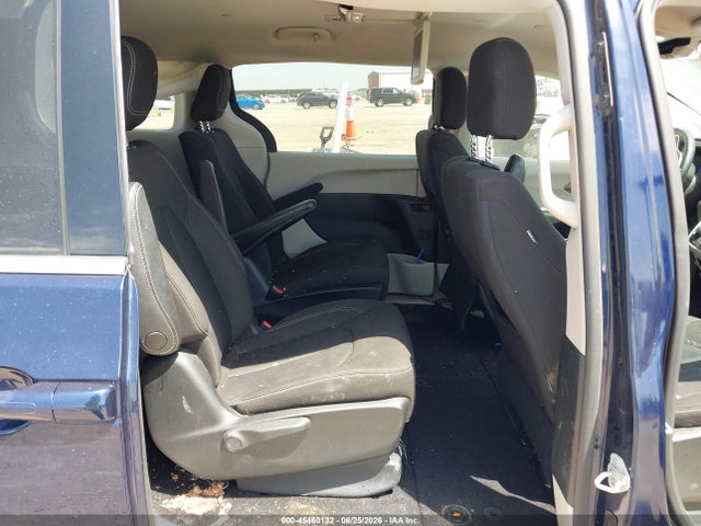 2020 Chrysler Voyager Lx მანქანა იყიდება აუქციონზე, vin: 2C4RC1CG0LR210914, აუქციონის ნომერი: 45460132