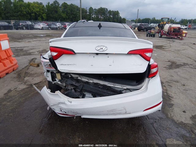 Hyundai Sonata Limited 2015 5NPE34AF2FH097009 Image 17