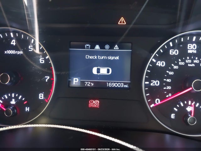 3KPF24AD1KE075622 KIA Forte Lxs