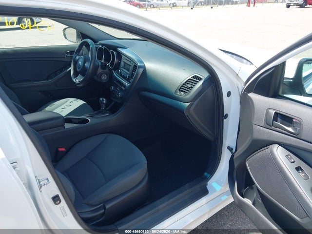 Продаж на аукціоні авто 2015 Kia Optima Lx, vin: KNAGM4A7XF5626170, номер лоту: 45460153