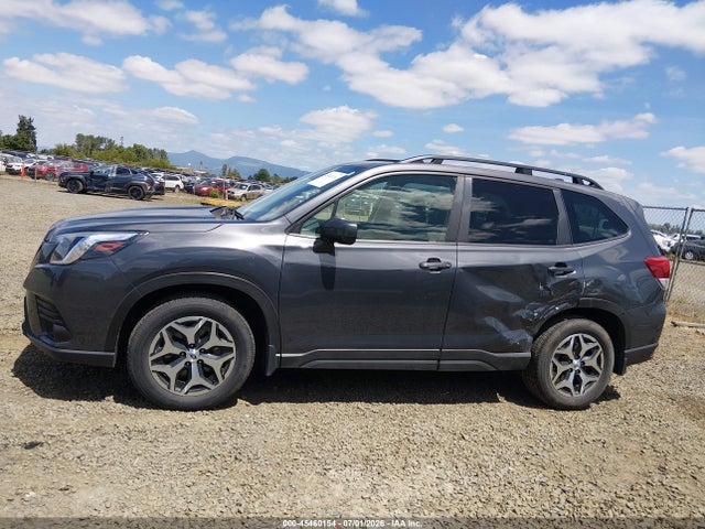 JF2SKADC5PH450317 Subaru Forester Premium