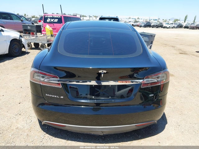 45460162 :رقم المزاد ، 5YJSA1CG2DFP20699 vin ، 2013 Tesla Model S مزاد بيع
