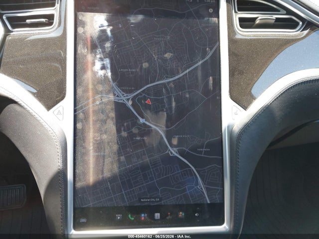 45460162 :رقم المزاد ، 5YJSA1CG2DFP20699 vin ، 2013 Tesla Model S مزاد بيع