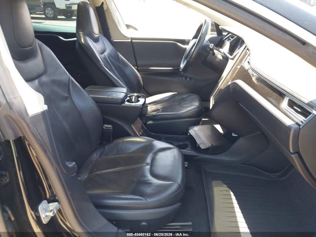 45460162 :رقم المزاد ، 5YJSA1CG2DFP20699 vin ، 2013 Tesla Model S مزاد بيع