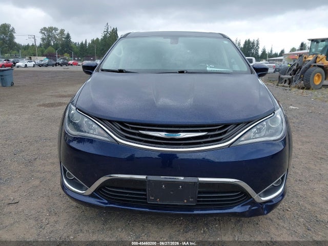 Chrysler Pacifica Hybrid Touring Plus 2018 2C4RC1H73JR276248 Image 13
