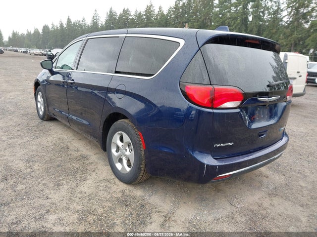 Chrysler Pacifica Hybrid Touring Plus 2018 2C4RC1H73JR276248 Image 3