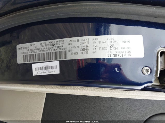Chrysler Pacifica Hybrid Touring Plus 2018 2C4RC1H73JR276248 Image 9