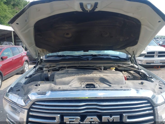 Продажа на аукционе авто 2022 Ram 2500 Laramie  4x4 6'4 Box, vin: 3C6UR5FJ1NG423653, номер лота: 45460202