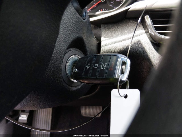 2018 Kia Optima Lx მანქანა იყიდება აუქციონზე, vin: 5XXGT4L32JG258149, აუქციონის ნომერი: 45460207