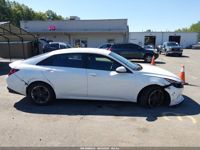 45460218 :رقم المزاد ، 5NPLM4AG7MH048334 vin ، 2021 Hyundai Elantra Sel مزاد بيع